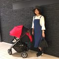 デニムジャンパースカートの授乳ママコーデ
