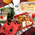 手作り弁当を持って代々木公園でお花見ピクニック