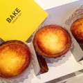 いつも行列のチーズタルトBAKEは閉店時間前だと並ばず買えるよ